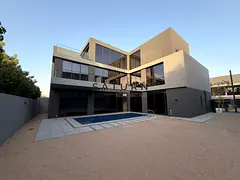 Brand-New Villa l 5bhk Signture l Unique Location