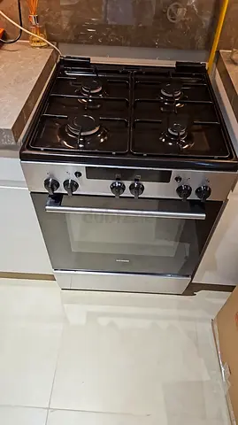 Siemens Cooker Gas, Steel pan Support, HU233510M