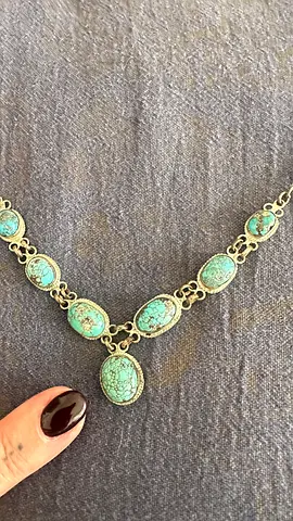 Sterling-style turquoise stone necklace with pendant - preowned