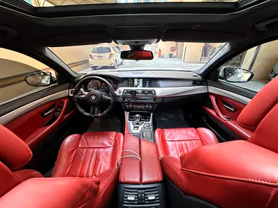 2013 BMW M5 — миниатюра 15