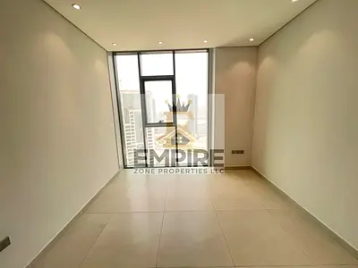Spacious apartment with parking free 1 month free maintenance free gym swiming pool free kids play are free in al taawun Sharjah