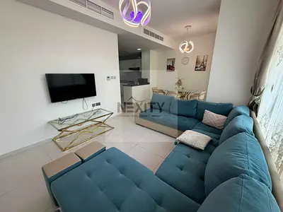 SINGLE ROW | ELEGANTLY FURNISHED | 3 BR | PERFECT HOME