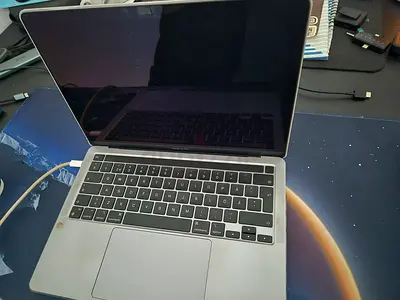 Used Apple MacBook Pro 13-inch (Silver) — Excellent Condition