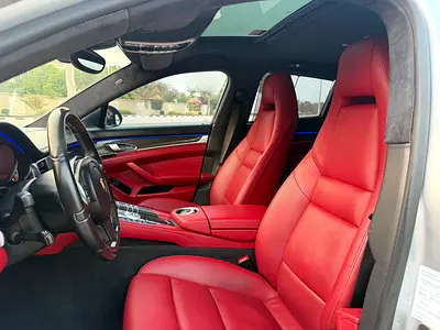 صورة 6 لـ 2014 Porsche PANAMERA