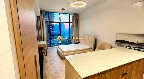 Upto 12 Cheques | Island Kitchen| Ready to move