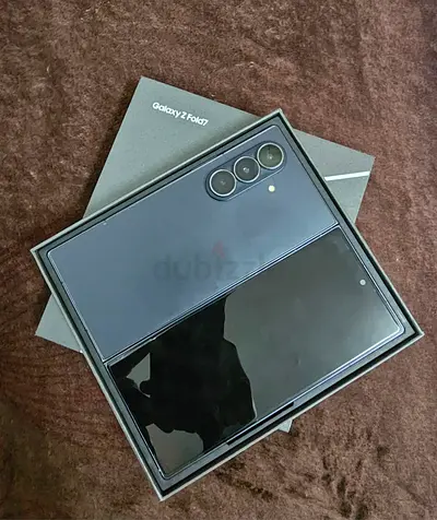 Samsung Galaxy Z Fold7 (Like New) with Box