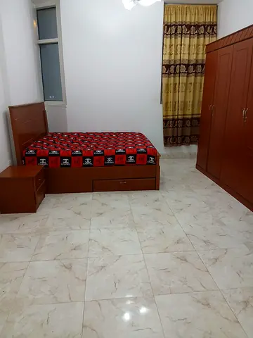 PRIVATE ROOM AVAILABLE – READY TO MOVE IN! 🏡

✨ Fully Furnished & Clean Apartment
🛏️ Spacious Priv