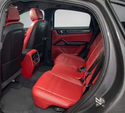 2022 Porsche CAYENNE — миниатюра 13