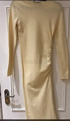 Zara long-sleeve bodycon dress M