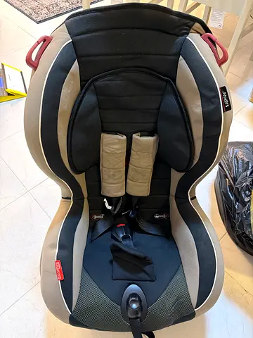 Baby car seat