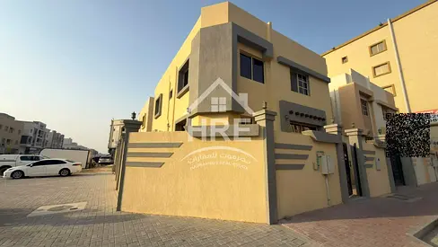 فيلا سكني تجاري في الروضة 3 بدخل متوقع 140 ألف