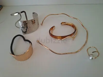 Metal jewellery set