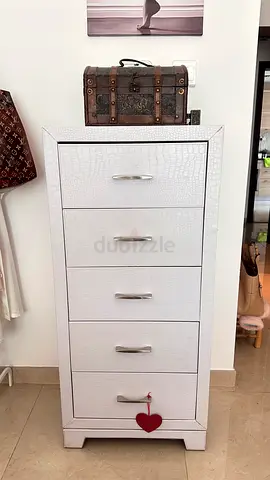White 5-Drawer Tall Chest of Drawers - Good Condition