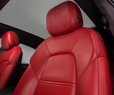 2022 Porsche CAYENNE — миниатюра 15
