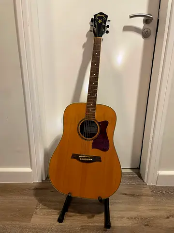 Ibanez full-size dreadnought acoustic classic guitar - excellent condition with tuner and stand