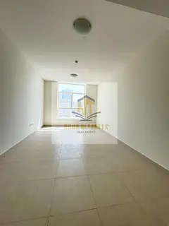 2 Master Bedrooms & Hall | Free Parking