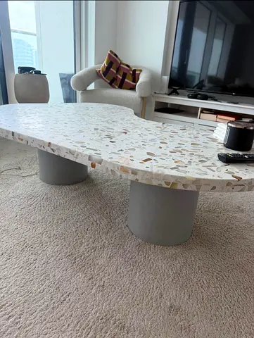 Coffee table terrazo with Round Pedestal Legs