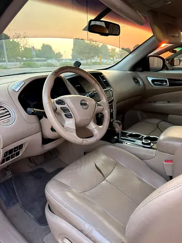 2015 Nissan PATHFINDER 缩略图 11