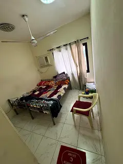 Room for Rent in Mankhool, close to Sharaf DG, BurJuman, and ADCB Metro Stations. Available from now