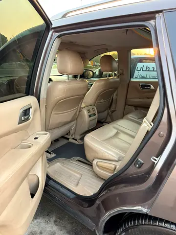 2015 Nissan PATHFINDER 照片 5