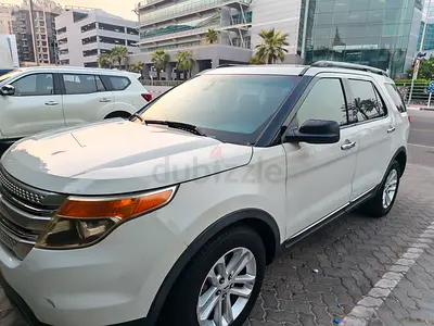 Ford Explorer Base 2012 GCC Specs