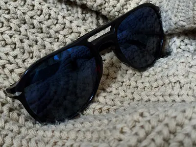 Persol - Money Heist Professor Eyewear / Limited Edition / Netflix