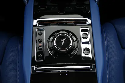 2021 ROLLS-ROYCE CULLINAN — миниатюра 12