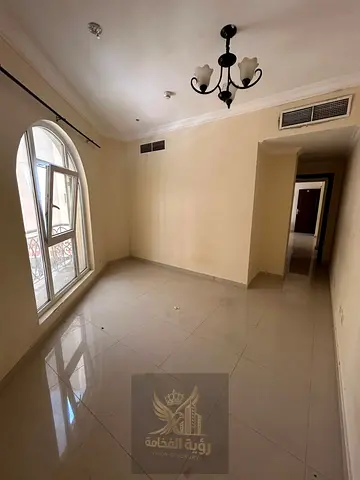 للإيجار السنوي في قلب الشارقة، بمنطقة النباعة.