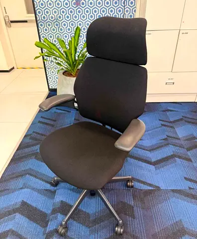 human scale freedom office chair