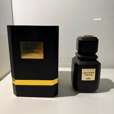 Ajmal Leather Wood 100ml Extrait de Parfum – Unisex + Box