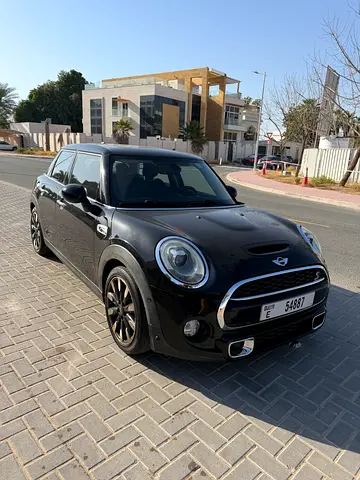 2016 MINI Cooper Cooper S GCC Specs