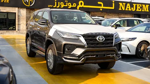 2026 Toyota FORTUNER 缩略图 2