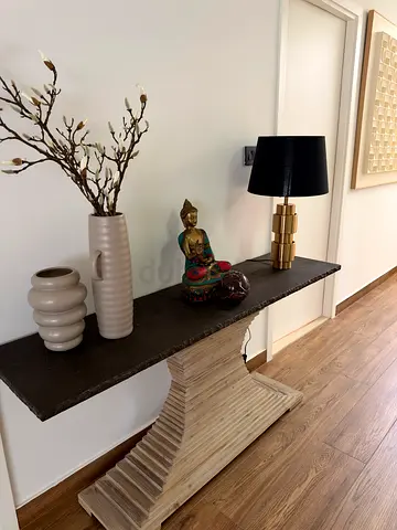 Full brass Buddha statue, purchased for approximately 2,000. The weight is around 10 kg.