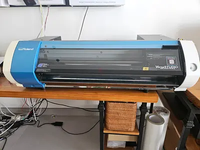 Roland VersaSTUDIO BN-20 | 20-Inch Eco-Solvent Printer & Cutter + Supplies | Dubai
Selling my Roland