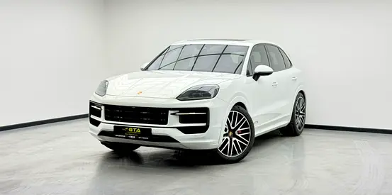 2025 Porsche Cayenne GTS, 2027 Porsche Warranty, Full Porsche Service History, Low Km, GCC