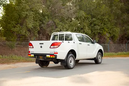 2020 Nissan NAVARA 缩略图 3