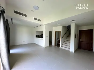 Single raw / Vacant/ close to amenities