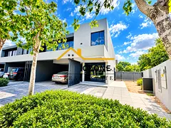 Brand New 4BR + Majlis | Garage | Garden | Gated Community | Kaya Masaar