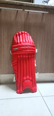 Red Cricket Batting Pad - Good Condition