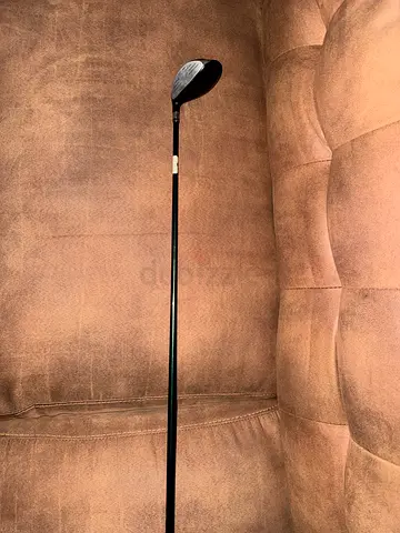 Used Right-Handed Golf Driver with Graphite Shaft