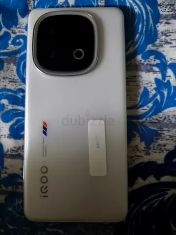 Vivo iqoo 13