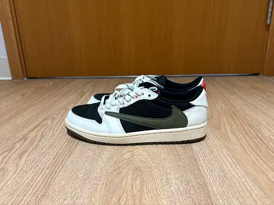 Air Jordan 1 Retro Low OG x Travis Scott "Olive"