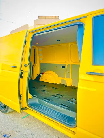 صورة 8 لـ 2015 Volkswagen TRANSPORTER