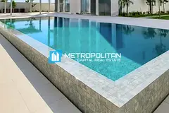 Corner | Vacant 5BR+M | Private Pool and Garden