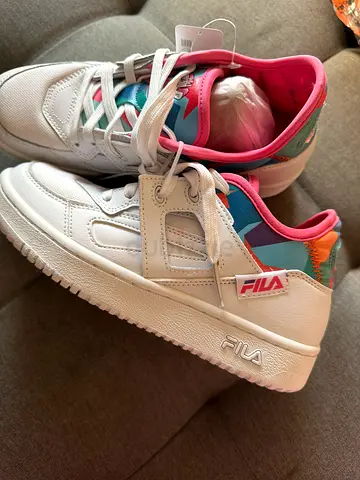 White Fila sneakers with pink & teal accents - Women's size (like new)