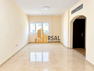 Spacious Studio Close kitchen Near to Ambassador School