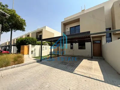 تاون هاوس مكون من 3 غرف نوم للإيجار في "نسمة ريزيدنس"، منطقة الطي، الشارقة | مجمع سكني ملائم للعائلات