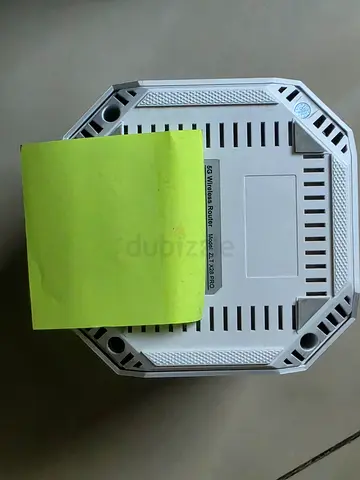 ZLT X28 PRO 5G Wireless CPE Router (Unlocked – Works with Du, Virgin & Others)