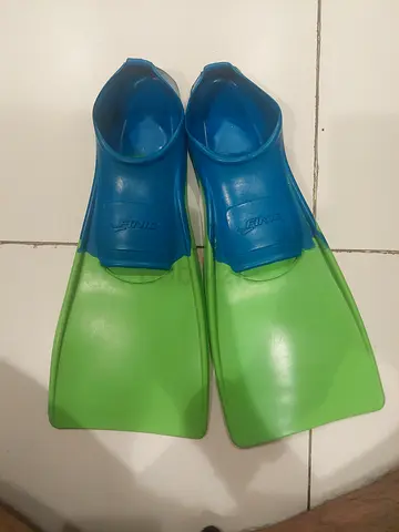 Children's swim fins flippers - size small, blue & green