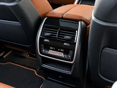 2024 BMW X6 缩略图 16